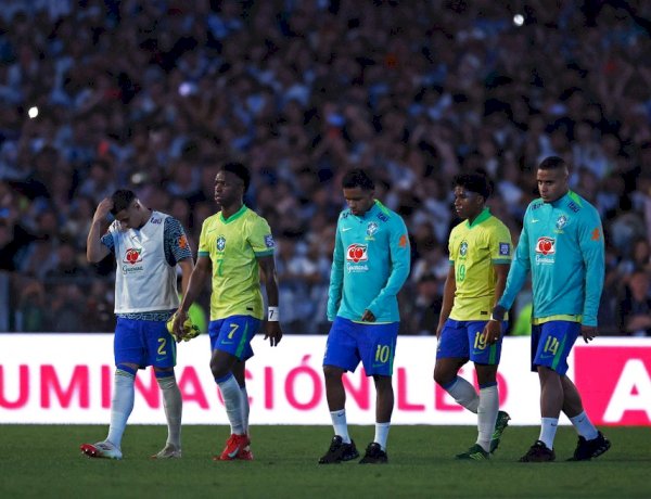 'Alegria não tem fim': Milei celebra goleada da Argentina sobre o Brasil